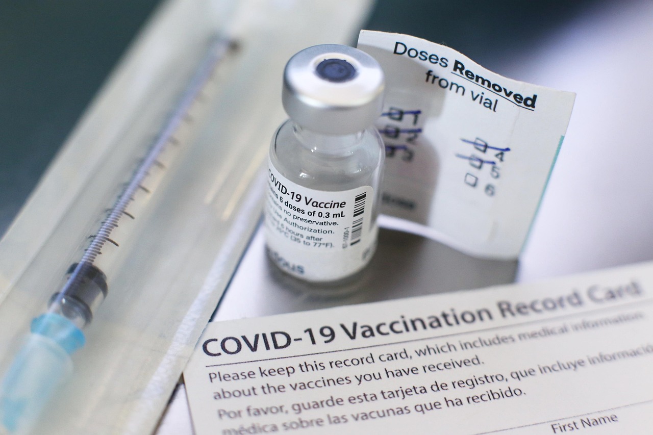 Brett Sutton - MPs not required to be vaccinated (15 October 2021)